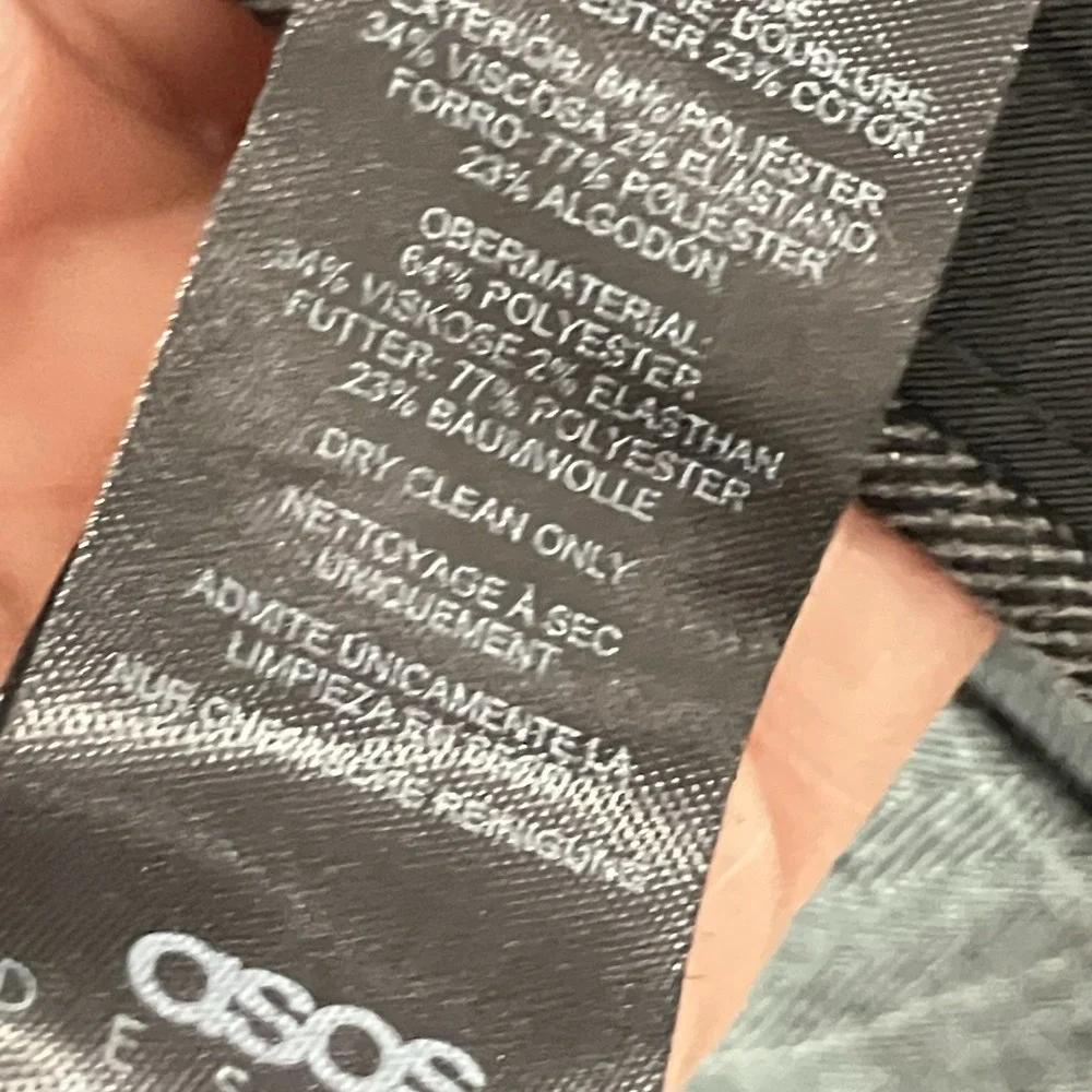 ASOS DESIGN Gray Windowpane Plaid Pleated Tapered Ankle Pants Womens Size 33